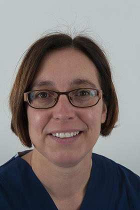 Dr. Karen Darquennes