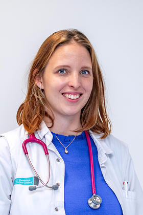 Dr. Kirsten De Schaetzen