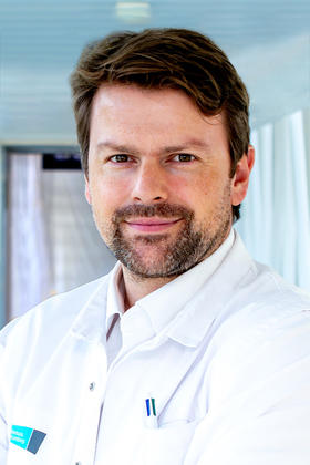 Dr. Simon Schiettekatte