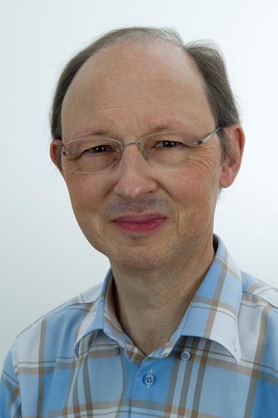 Dr. Patrick Noyens